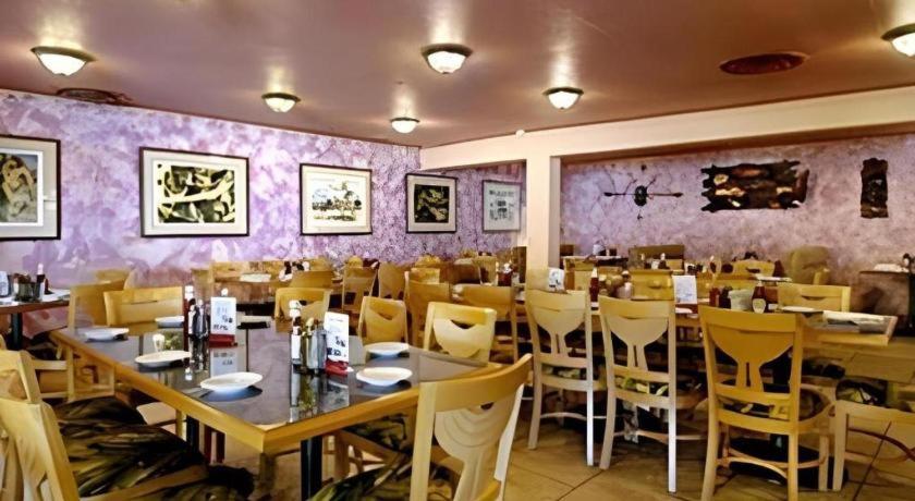拉斯维加斯 夏利马尔青年旅馆酒店 外观 照片